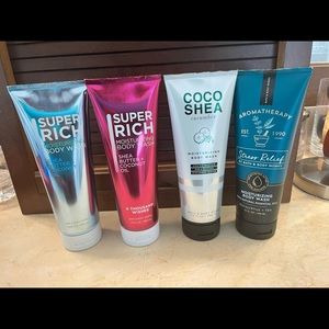 Bath and body moisturizing body wash$16.50 each